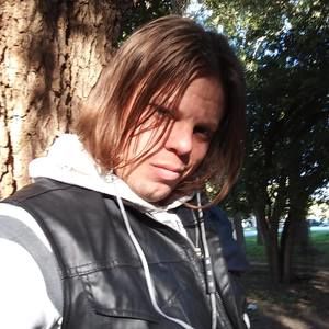 Meet your Posher, Chaz